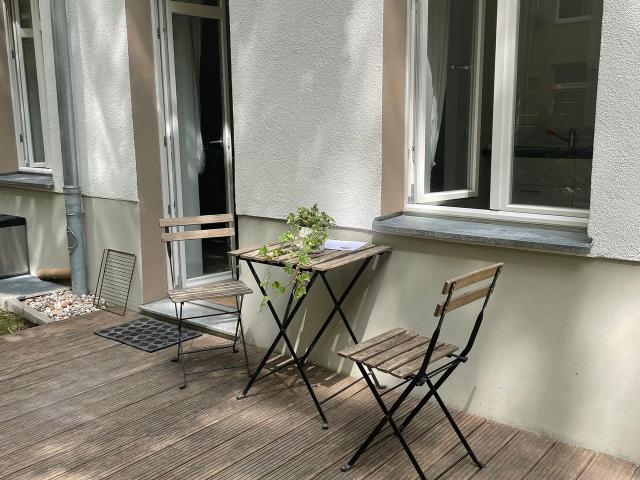 Fashionable & bright loft in Moabit, Berlin Amsterdam Apartments for Rent