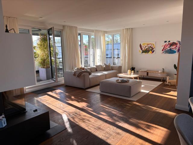 Fashionable & nice suite in green environment centrally located in Hamburg
