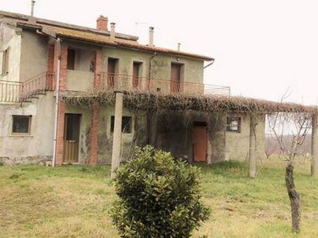 Fattoria 3 camere da letto, Piancastagnaio ToscanaTuscany DLS67161516
