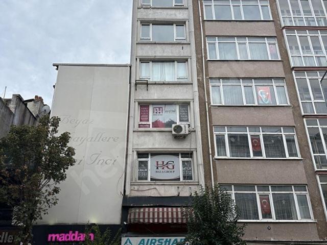 FATİH AKDENİZ CADDESİ ÜZERİ 6 KATLI BİNA.BOŞ ACİL