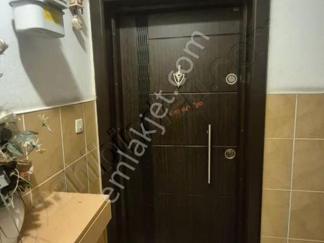 Fatih Cad. Üzeri Geniş 145 M2 3+1
