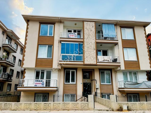 Fatih Konaklarında 4+1 Net 150 M² Doğalgazlı Kilerli Kiralık