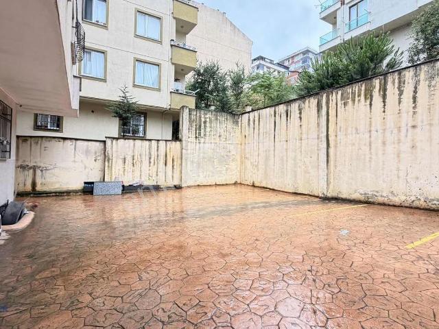Fatih Mahallesi'nde 2+1 Özel Tasarımlı Kiralık Daire