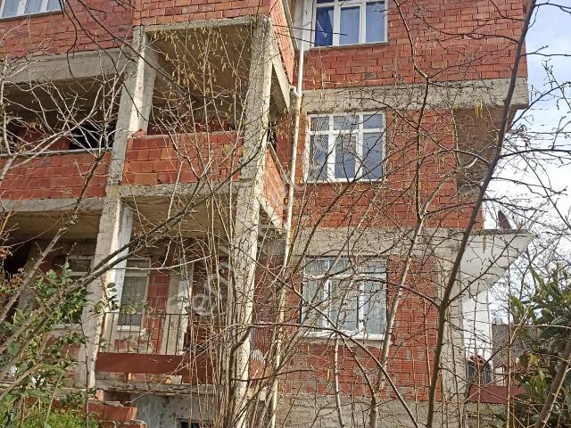 Fatsa Yalıköyde Satılık Bina Ve Arazi