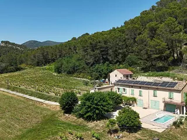 Faucon 84110 Achat / Vente maison 7 pièces t7