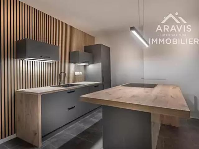 Faverges Seythenex 74210 Achat / Vente appartement 2 pièces t2 cave balcon