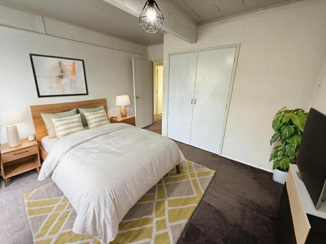 favona, 2 bedrooms