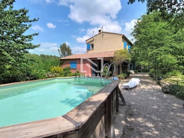 FAYENCE BELLE PROPRIETE AVEC APPARTEMENT INDEPENDANT JARDIN 5000 m2 !