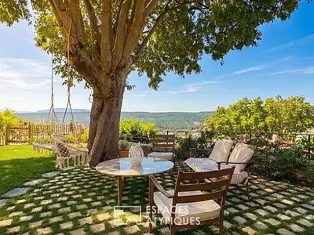 Fayence 83440 Achat / Vente maison 9 pièces t9 au dernier étage piscine