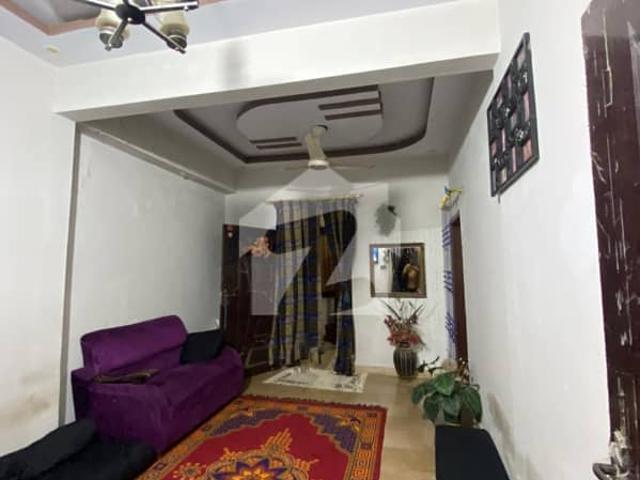 Fb Area Block 09 4 Rooms Portion 1st Floor 2bed Dd 120 Sq Yd