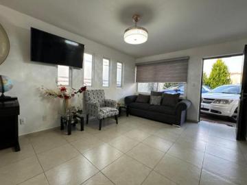 FGT CASA EN VENTA ALCAZAR RESIDENCIAL