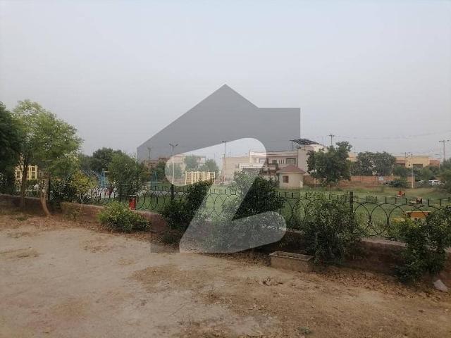 FDA City Block D Residential Plot Sized 20 Marla