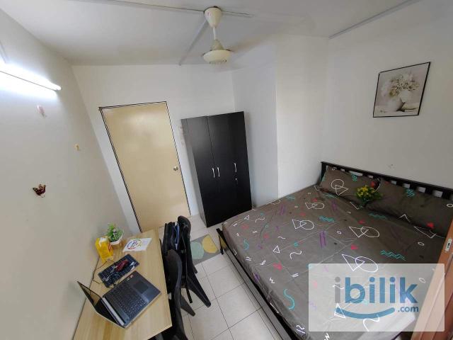 Female Cosy Balcony Room Available 1st Sept 2026 Move in