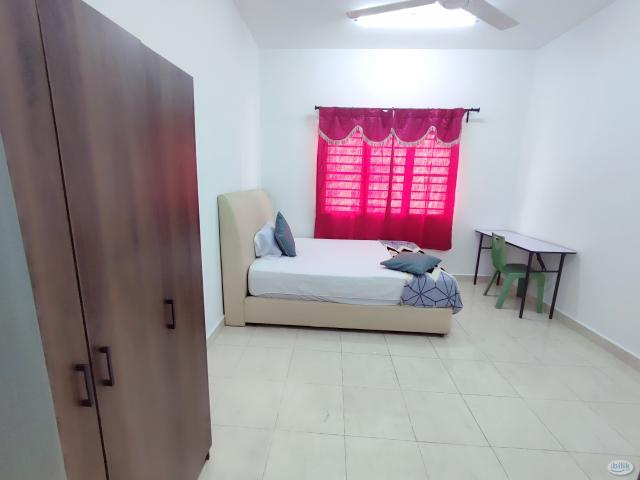 Female Best master bedroom at Pelangi utama condominium