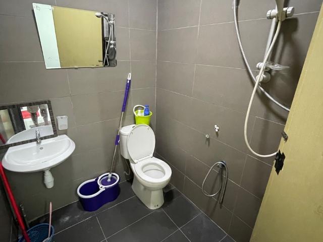 FEMALE HOUSE_Middle Room at PJS 7, Bandar Sunway