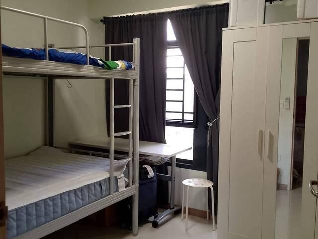 [Female Only] 15th Floor Room next to Woodleigh MRT/Mall Direct Owner, No Agent Fees