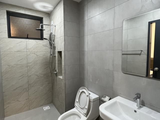 [Female only] The Holmes 2 Fully Furnished, No Partition, HUKM