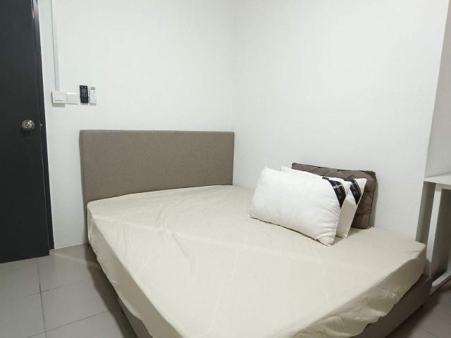 Female Only Medium Room at Residensi Metro Kepong