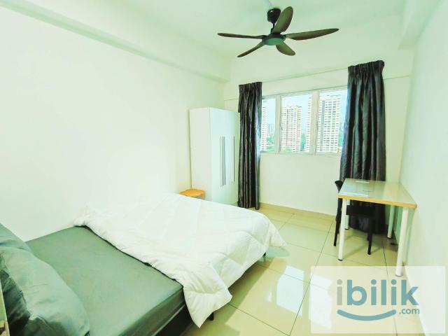 ==Female Only==Medium room for rent at Bukit Jalil