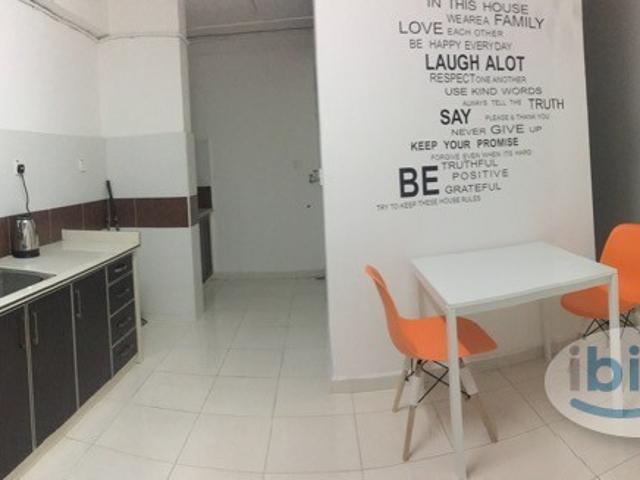 Female only Middle Room @ Sri Saujana near Komtar, First Avenue, ICT Mall, Jen Hotel n St Giles Wembley Hotel