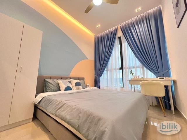 Female Malay Master Room Available from 1/9/26