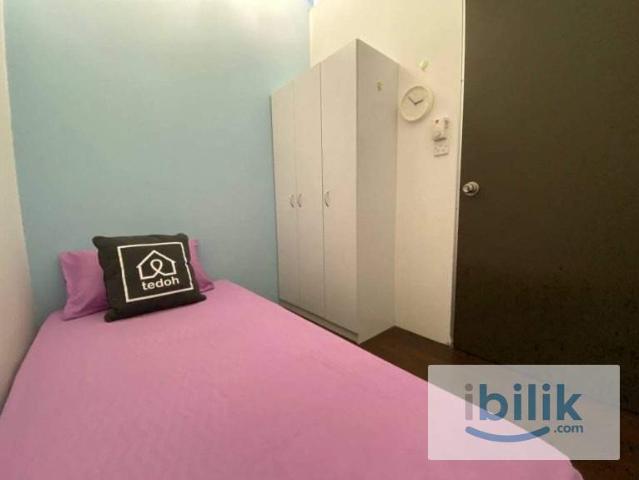 FEMALE MALAY | Small Room at Avenue Crest, Sek 22, Shah Alam, Petaling, Selangor