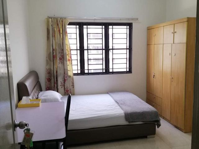 female Master room available at pelangi utama