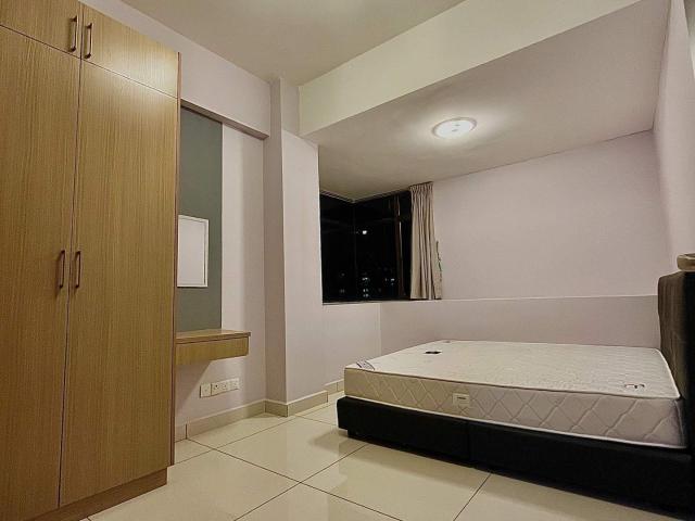 Female Master Room @ D'Inspire Bestari, Nusa Bestari