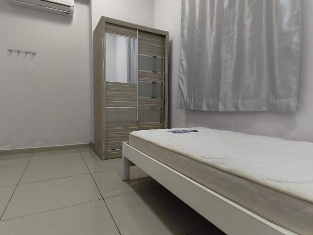 Female Middle room @ Bayan Lepas covered car park
