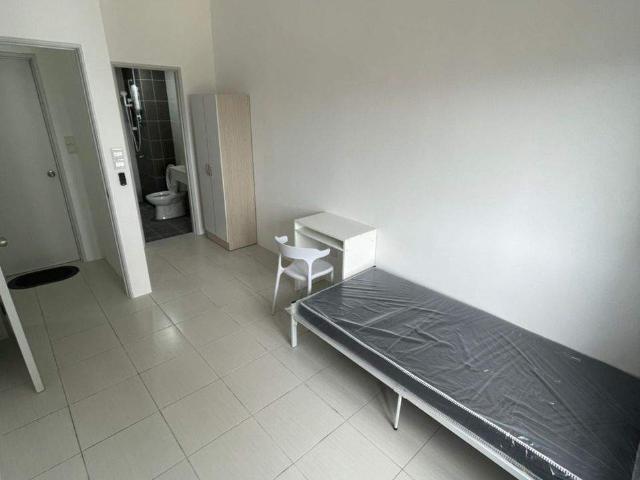Female Muslim Master Room 1 or 2 pax Available from 1/9/26