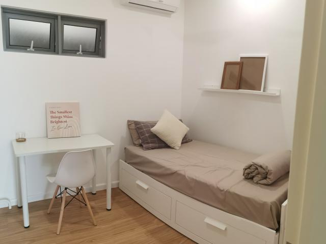 Female Muslim Only Single Room at LakeFront Residence, Cyberjaya
