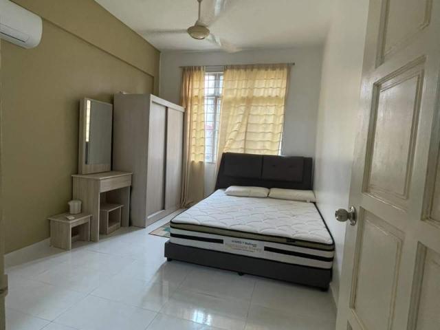 Female Room for Rent @ Goodyear Court 8, Subang Jaya