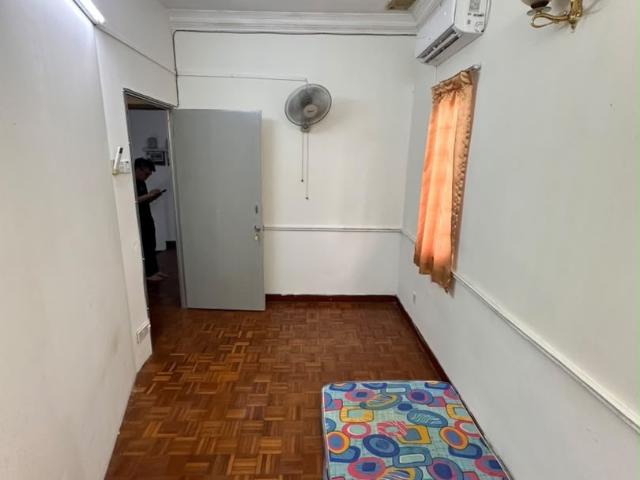 Female Room for Rent in Bandar Utama | Cozy, Safe & Affordable