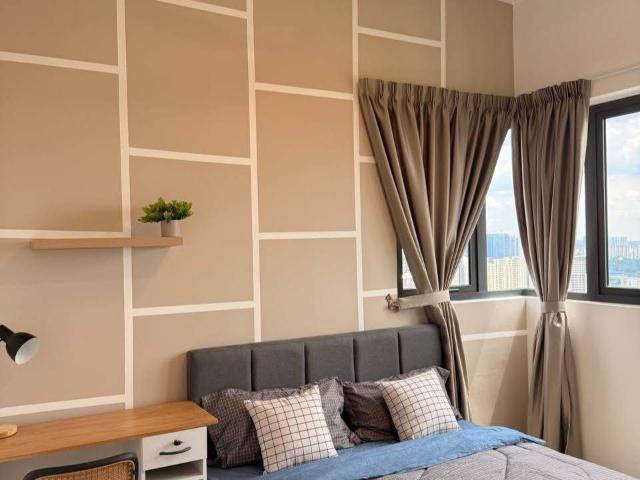 Female Unit 5 min walk to MRT