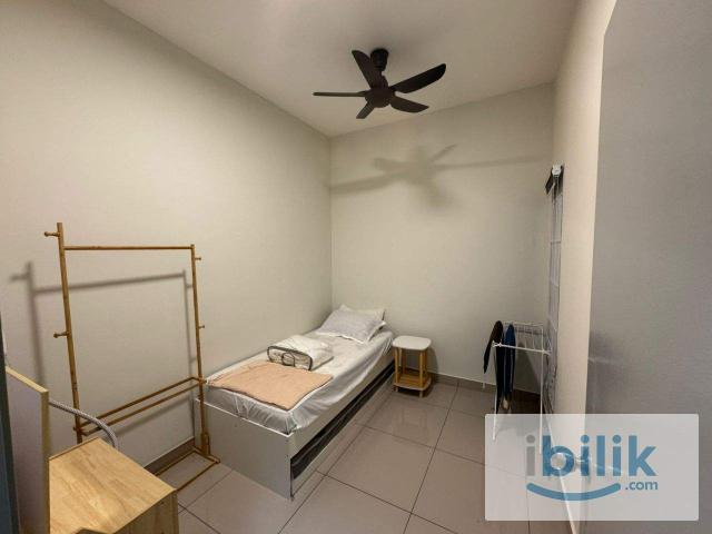 FEMALE UNIT | 1 MIN MRT KAJANG | SUPER RARE