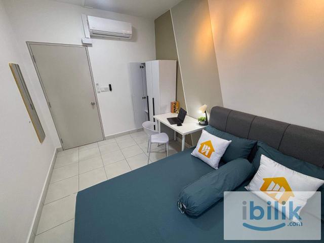 Female unit | 3 mins to bus stop | near to mid valley ️ new medium room fully furnished