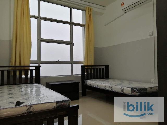 Female unit | The Arc Cyberjaya | Middle Room For Rent