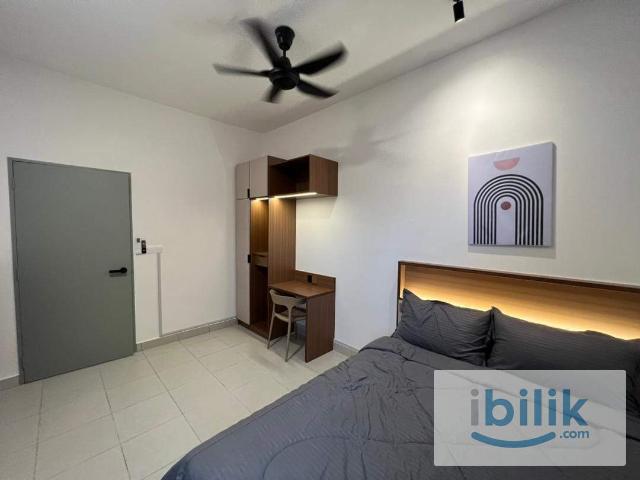 [Female Unit] The Netizen Middle Room Fully Furnished cover walkway to MRT Cheras