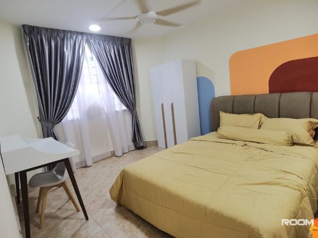 FEMALE UNIT [WALK TO LRT KTM MONORAIL] Master Room at Kenanga Point, Pudu Hang Tuah KL Near KWC LRT Monorail