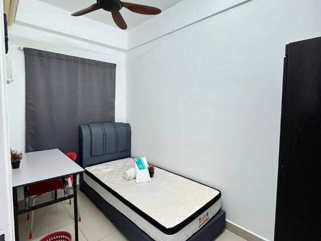 Female Unit Available Now! Free Weekly Cleaning Service