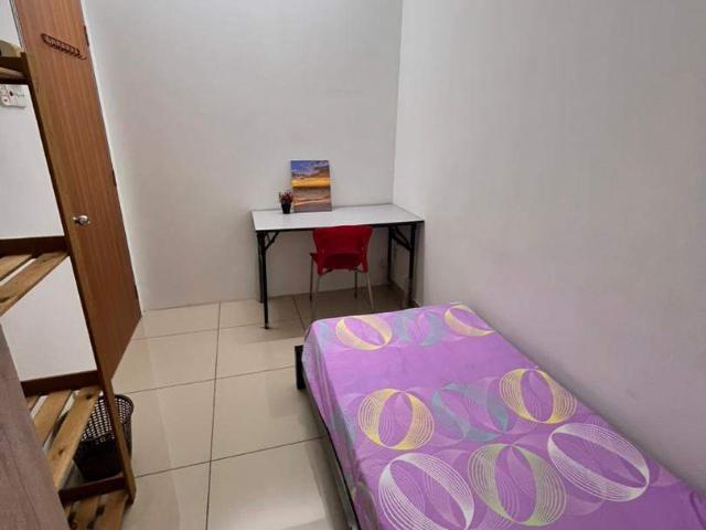 Female Unit Available Now Single Room