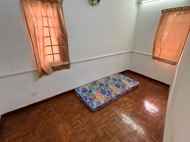 Female Unit @ Bandar Utama | 650m to MRT | Unifi 100Mbps + CCTV