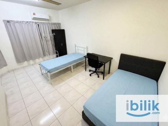 Female Unit】Bandar Utama, Petaling JayaRoom With ️ Air Con Nearby 1 Utama Shopping Centre & The Curve