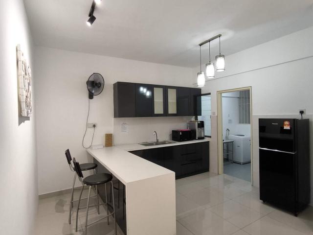 [Female unit] BALCONY Room @ Setiawalk Residence @ Pusat Bandar Puchong [Fully Furnished | Move In Ready]