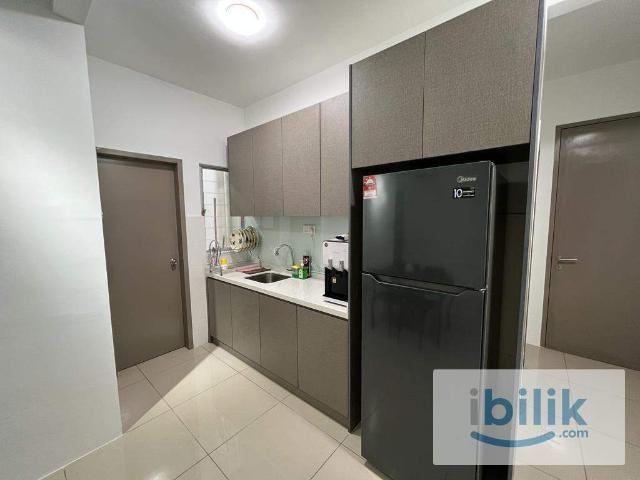 [Female Unit] Balcony room @ Platinum Splendor Residensi Semarak
