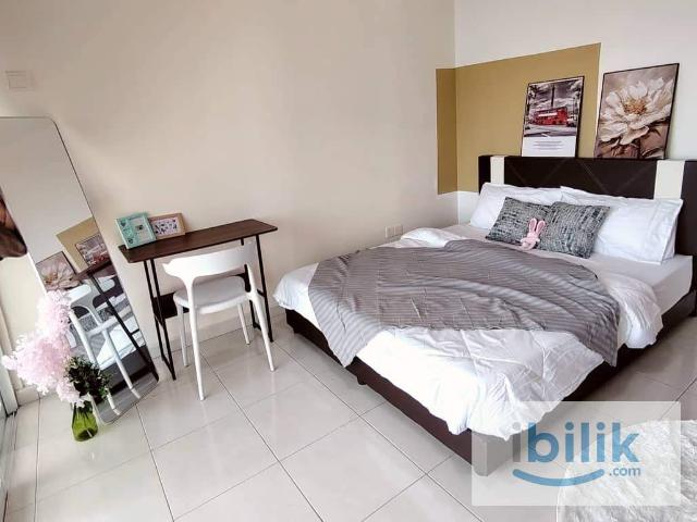 Female Unit✨ Beautiful Medium room @ BAYAN BARU/ LEPAS