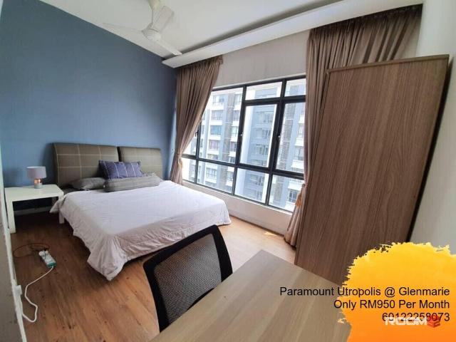 [FEMALE UNIT] Exclusive Fully Furnished Master Room at Shah Alam