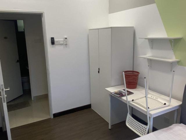Female Unit Fully Furnished Medium Room – Walk to Mrt Maluri!