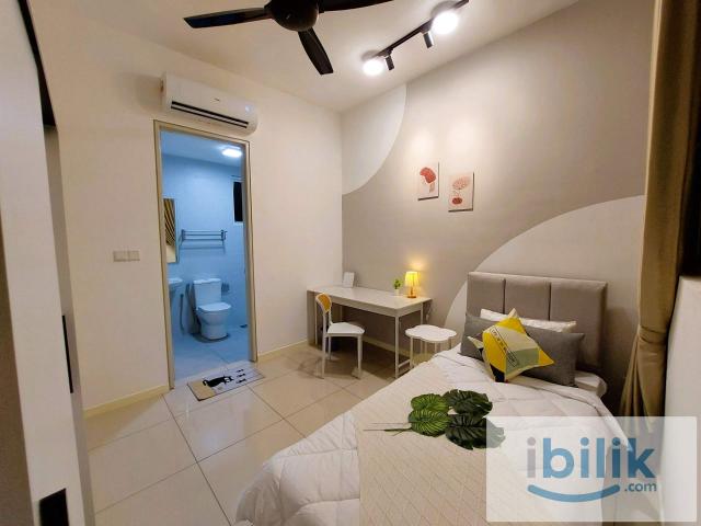 [FEMALE UNIT] FULLY FURNISHED SINGLE ROOM + PRIVATE BATHROOM + HIGH FLOOR @ SUBANG!