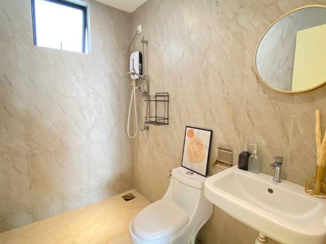 Female unit】LAST SMALL ROOM |The Hamilton Wangsa Maju |KELANA JAYA LINE [Sri Rampai LRT] |15min to kl area |20min t
